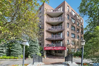 1450 Palisade Avenue 5J #5J, Fort Lee, NJ 07024 - Photo 1