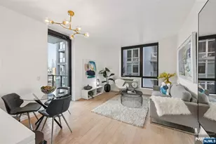 160 1st Street 1013, Jersey City, NJ 07302 - Photo 1