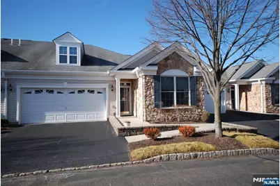 12 Quartz Way, Woodland Park, NJ 07424 - Photo 1
