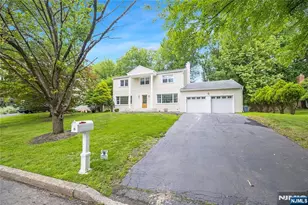 15 Kings Ct, Woodcliff Lake, NJ 07677 - Photo 1