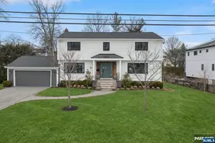 26 Laurie Dr, Englewood Cliffs, NJ 07632 - Photo 1