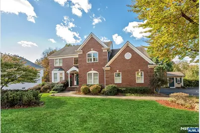 134 Arthur Court, Mahwah, NJ 07430 - Photo 1