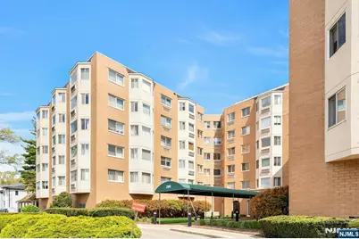 290 Anderson Street 6F #6F, Hackensack, NJ 07601 - Photo 1