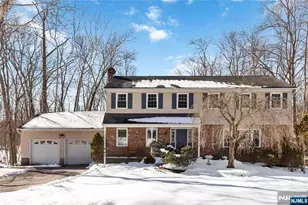 18 Kings Ct, Woodcliff Lake, NJ 07677 - Photo 1
