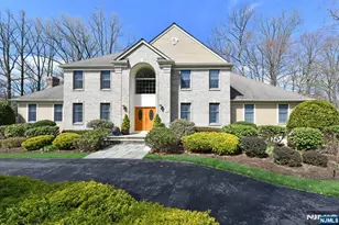 34 Walsh Dr, Mahwah, NJ 07430 - Photo 1