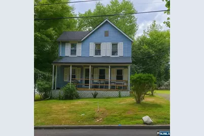 208 Manhattan Avenue, Teaneck Township, NJ 07666 - Photo 1