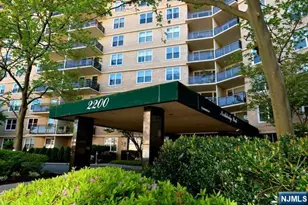 2200 Central Road 15N, Fort Lee, NJ 07024 - Photo 1