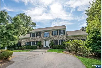 193 Pulis Avenue, Franklin Lakes, NJ 07417 - Photo 1