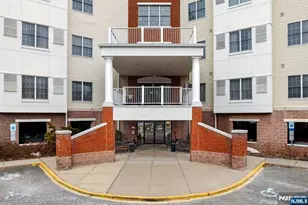 189 Forest Ave 317, Paramus, NJ 07652 - Photo 1