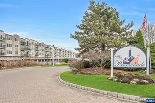 118 The Promenade, Edgewater, NJ 07020 - Photo 1