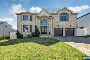 160 Lawrence Dr, Paramus, NJ 07652 - Photo 1