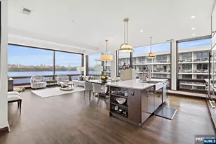 9 Somerset Ln 501, Edgewater, NJ 07020 - Photo 1