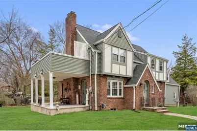 157 Glenbrook Parkway, Englewood, NJ 07631 - Photo 1