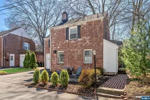 3 Ashburn Pl, Fair Lawn, NJ 07410 - Photo 1