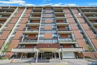 4 Horizon Road G5 #G5, Fort Lee, NJ 07024 - Photo 1