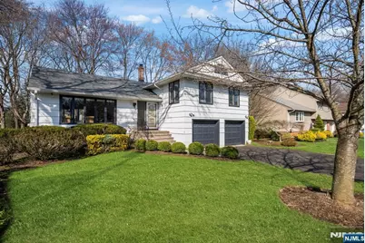 55 Walnut Drive, Tenafly, NJ 07670 - Photo 1