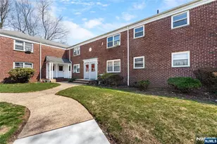 418 Esplanade 6, Hackensack, NJ 07601 - Photo 1