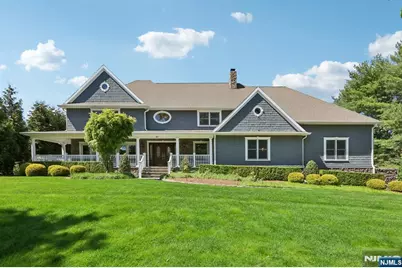 621 Farmdale Road, Franklin Lakes, NJ 07417 - Photo 1