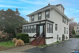 236 Rochelle Ave, Rochelle Park Township, NJ 07662 - Photo 1
