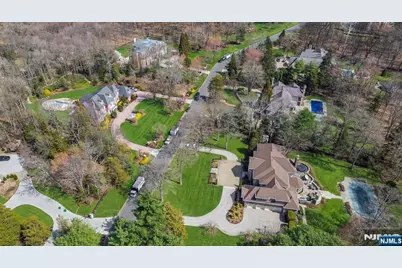 2 Alford Drive, Saddle River, NJ 07458 - Photo 1