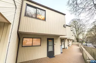 101 Route 5 304, Edgewater, NJ 07020 - Photo 1