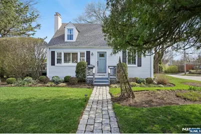 122 Johnson Avenue, Mahwah, NJ 07430 - Photo 1