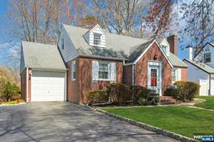 149 Park Dr, New Milford, NJ 07646 - Photo 1