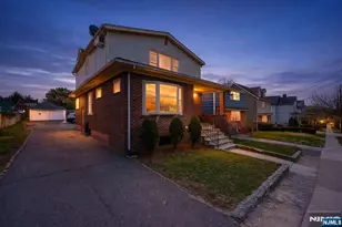 554 Kingsland Ave, Lyndhurst Township, NJ 07071 - Photo 1