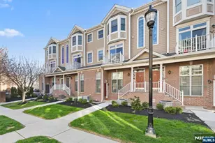 373 Kingston Ct 373, West New York, NJ 07093 - Photo 1
