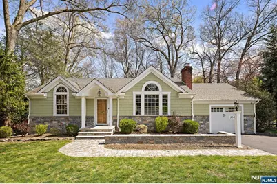 306 Sunset Boulevard, Wyckoff Township, NJ 07481 - Photo 1