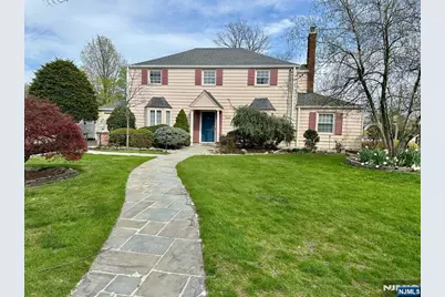 440 Bogert Road, River Edge, NJ 07661 - Photo 1