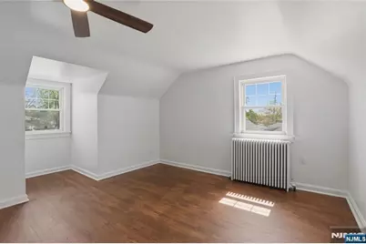 8 E Ridgewood Avenue, Paramus, NJ 07652 - Photo 18