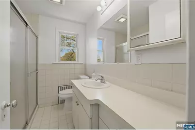 8 E Ridgewood Avenue, Paramus, NJ 07652 - Photo 12