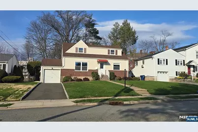 446 Maple Hill Drive, Hackensack, NJ 07601 - Photo 1