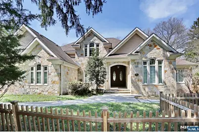 285 E Saddle River Road, Upper Saddle River, NJ 07458 - Photo 1