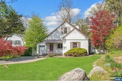 17 Andrew Avenue, Oakland, NJ 07436 - Photo 1