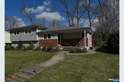 986 Wildwood Road, Oradell, NJ 07649 - Photo 1