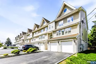 30 Mountain Ave 9B (8), Paterson, NJ 07501 - Photo 1