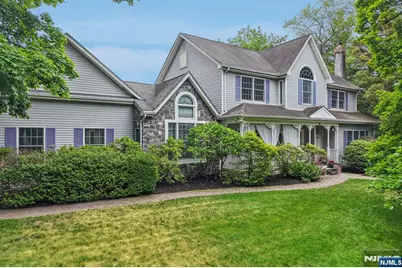 43 N Pleasant Avenue, Ridgewood, NJ 07450 - Photo 1