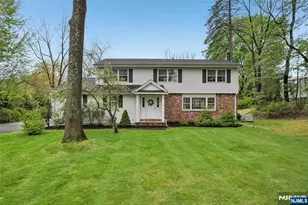 411 Wyckoff Ave, Wyckoff Township, NJ 07481 - Photo 1