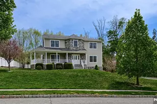 14 Dehart Ct, Wayne, NJ 07470 - Photo 1