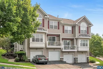 114 Ridge Drive, Pompton Lakes, NJ 07442 - Photo 1