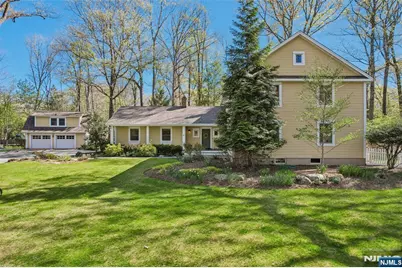 4 Conklin Court, Allendale, NJ 07401 - Photo 1