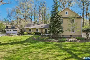 4 Conklin Ct, Allendale, NJ 07401 - Photo 1