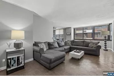 316 Prospect Avenue 10D #10D, Hackensack, NJ 07601 - Photo 1