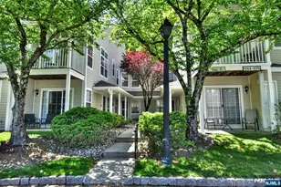 1069 Cambridge Ct, Mahwah, NJ 07430 - Photo 1