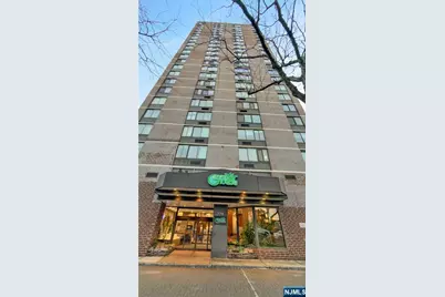 770 Anderson Avenue 22H #22H, Cliffside Park, NJ 07010 - Photo 1