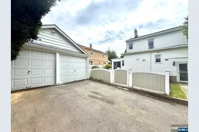 10-01 Berdan Avenue, Fair Lawn, NJ 07410 - Photo 1