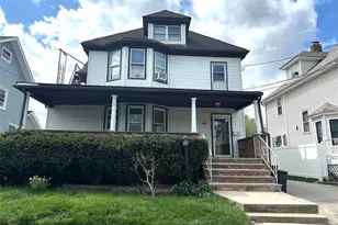 25 Hazelton St, Ridgefield Park, NJ 07660 - Photo 1