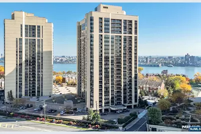 800 Palisade Avenue 1701 #1701, Fort Lee, NJ 07024 - Photo 1